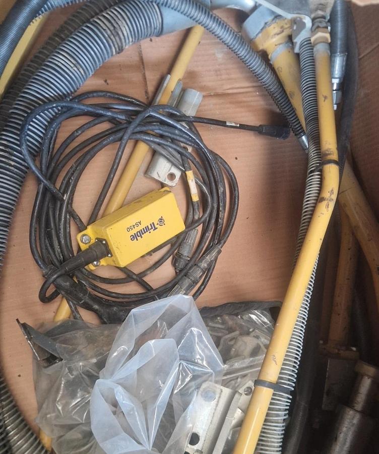 Used CATERPILLAR 329DLN