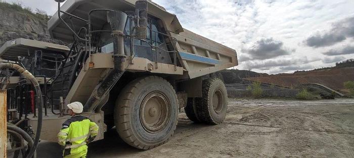 Usato DUMPER CATERPILLAR 777F