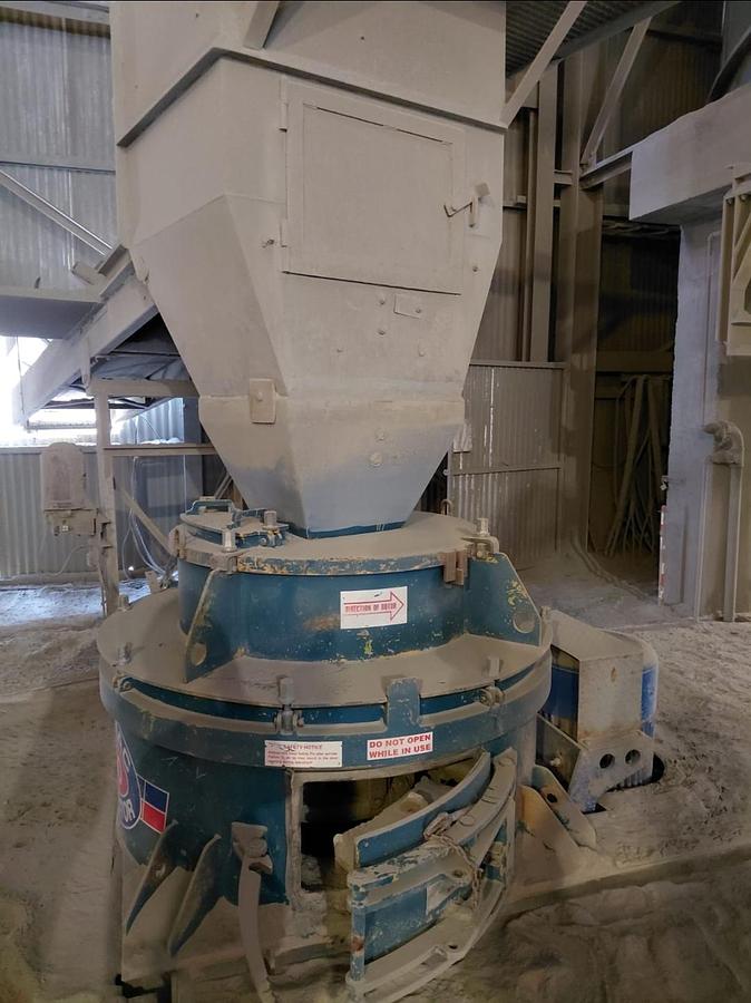 Used IMPACT CRUSHER BARMAC 6900