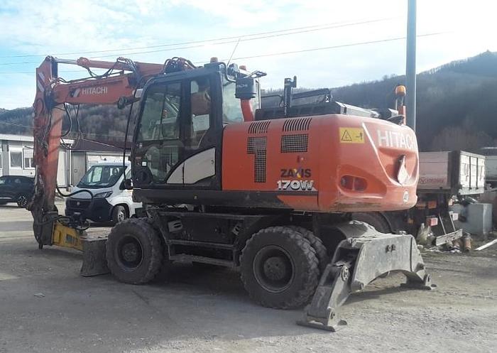 Usato WHEEL EXCAVATOR HITACHI ZX170W-6/E