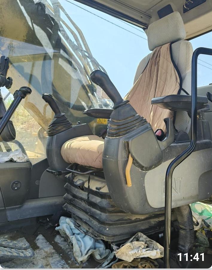 Used CATERPILLAR 329DLN