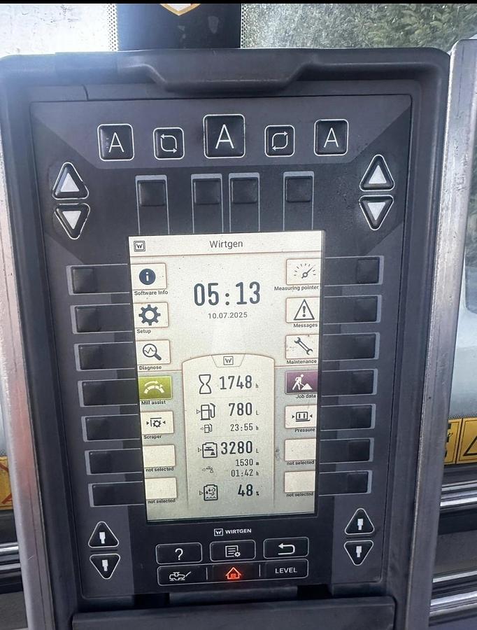 Used FRESA WIRTGEN W200FI