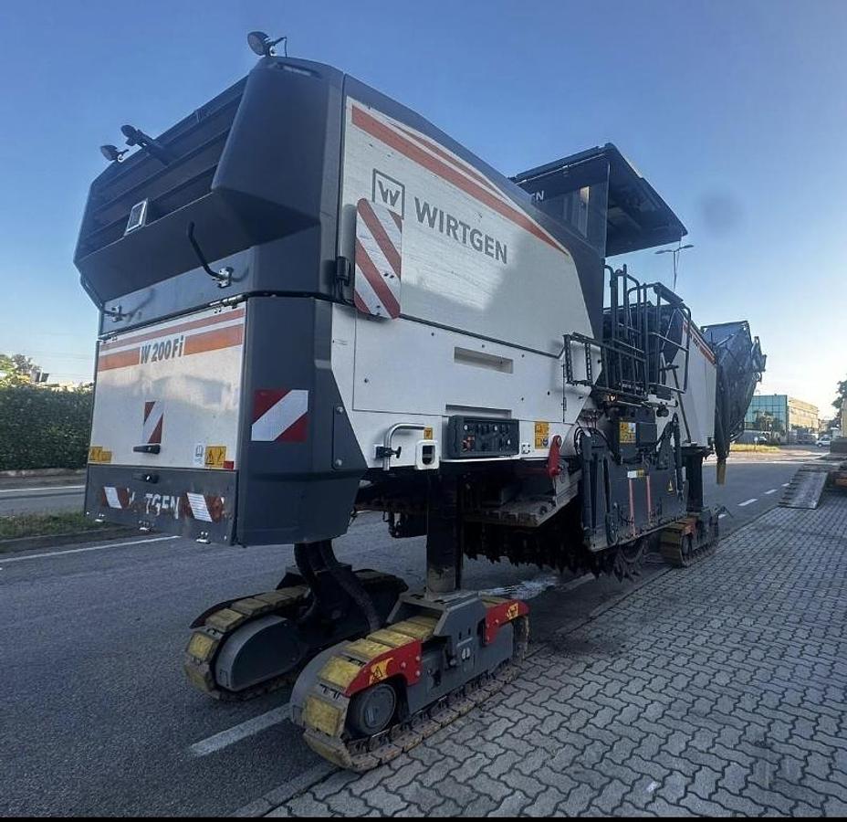 Used FRESA WIRTGEN W200FI