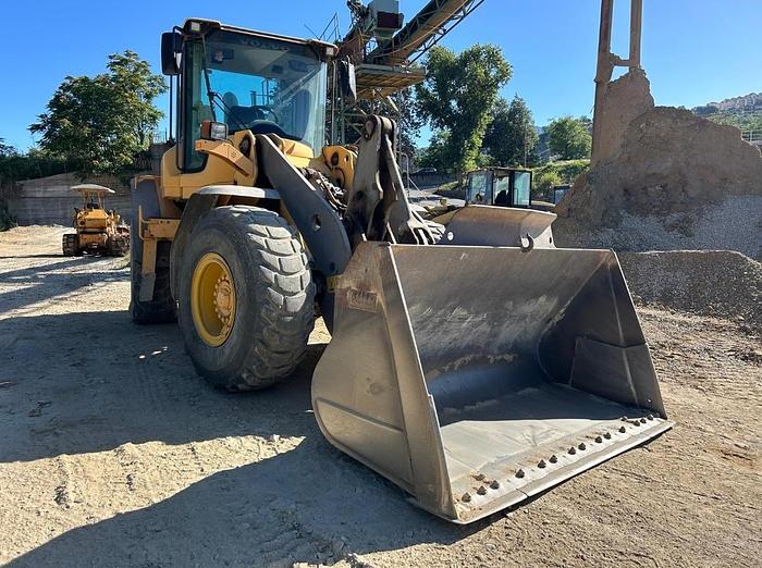 Usato VOLVO WHEEL LOADER L90F