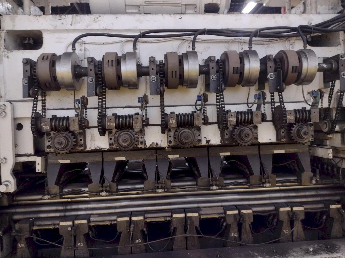 Used 60" WIDE X .064" MAUST MODEL #60x1-1/4 17-ROLL 6-HIGH BACKED UP PRECISION LEVELER