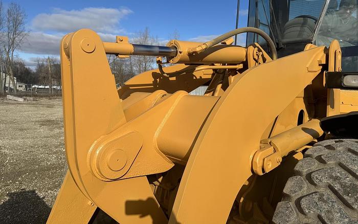 Used 2005 Caterpillar 928G