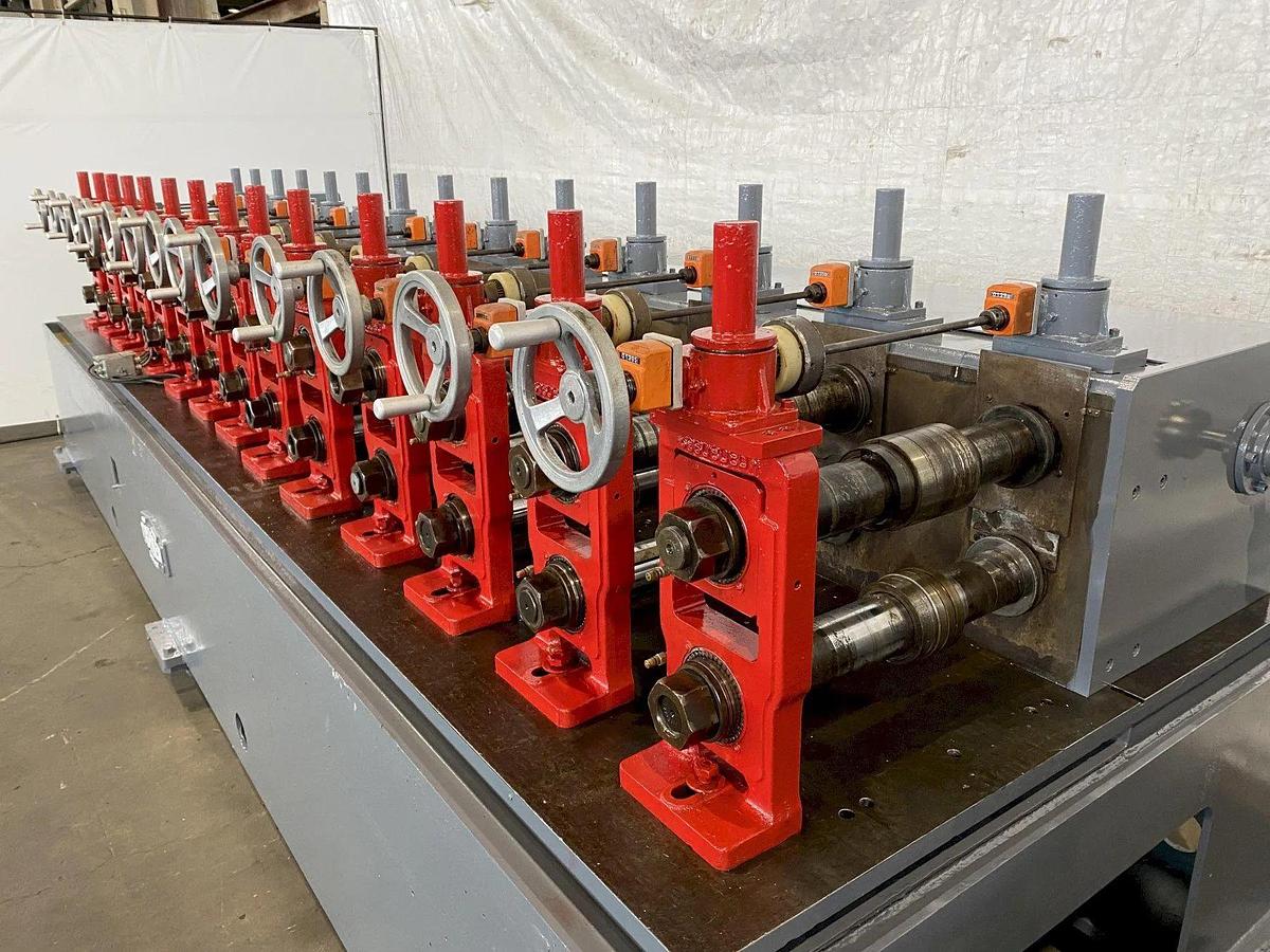 Used 22/24 Stand x 3.5” x 21” Tishken Model 24HW-S-3-1/2 Rollformer, New 1999