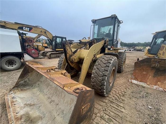 Used 2006 Caterpillar 928G