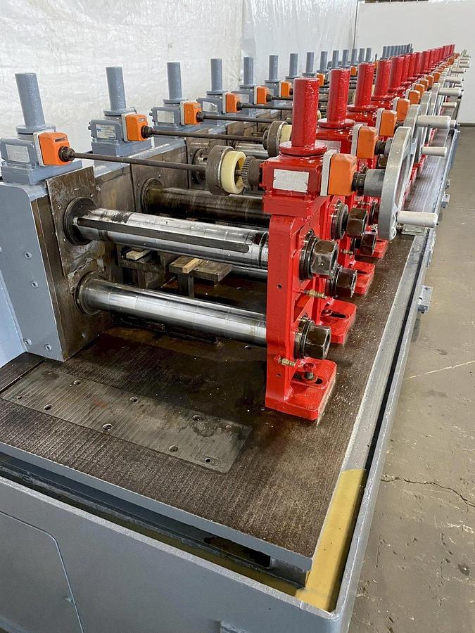 Used 22/24 Stand x 3.5” x 21” Tishken Model 24HW-S-3-1/2 Rollformer, New 1999