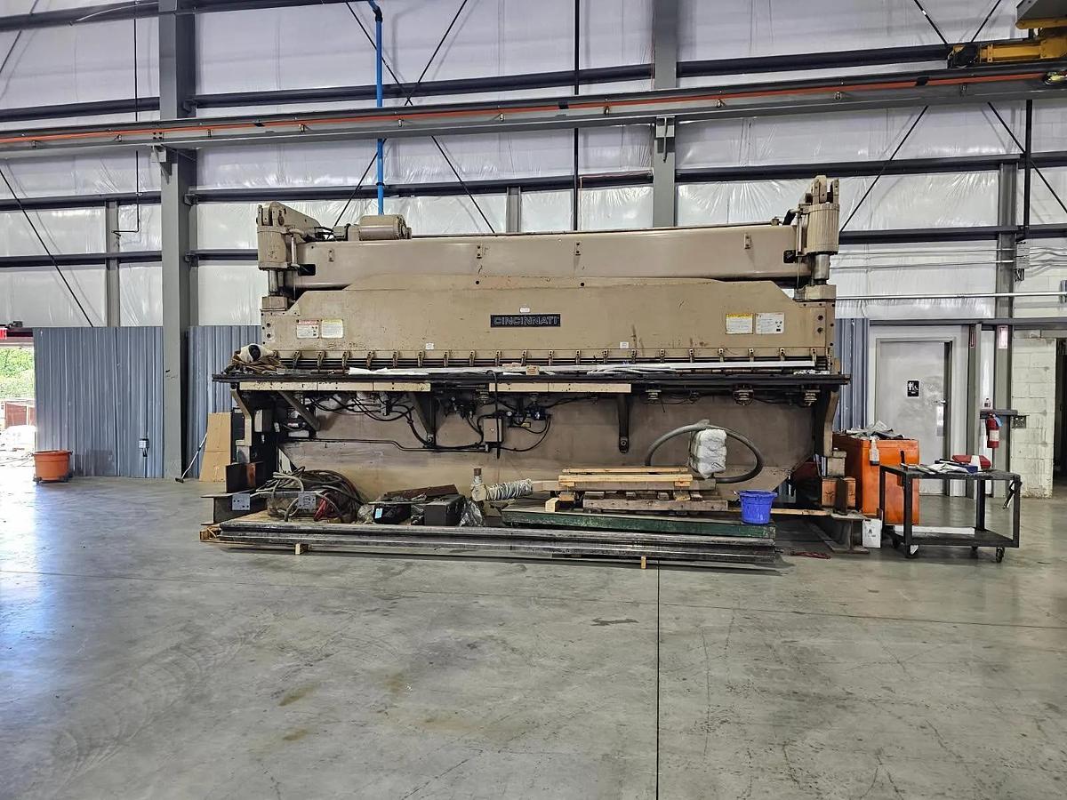 Used 20’ x 1/2” Cincinnati Hydraulic Squaring Shear