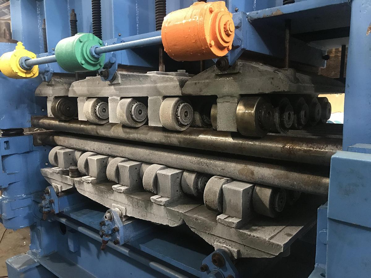 Used 84" FACE WORK ROLL X 3.5" DIAMETER 17 ROLL AETNA-STANARD CORRECTIVE LEVELER (USED/RECONDITIONED)