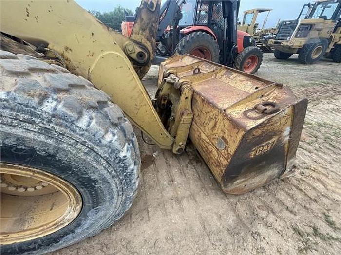 Used 2006 Caterpillar 928G