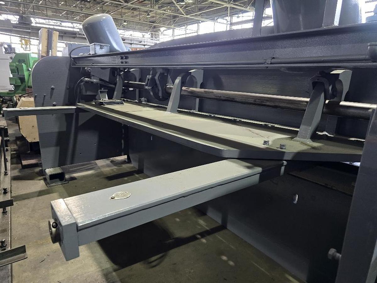 Used 12' X 1/4" CINCINNATI 1812 MECHANICAL SHEAR