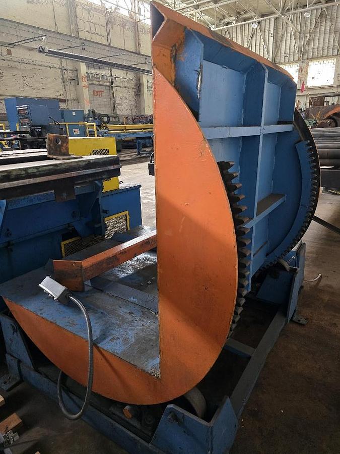 Used 10,000 Lb Capacity Upender