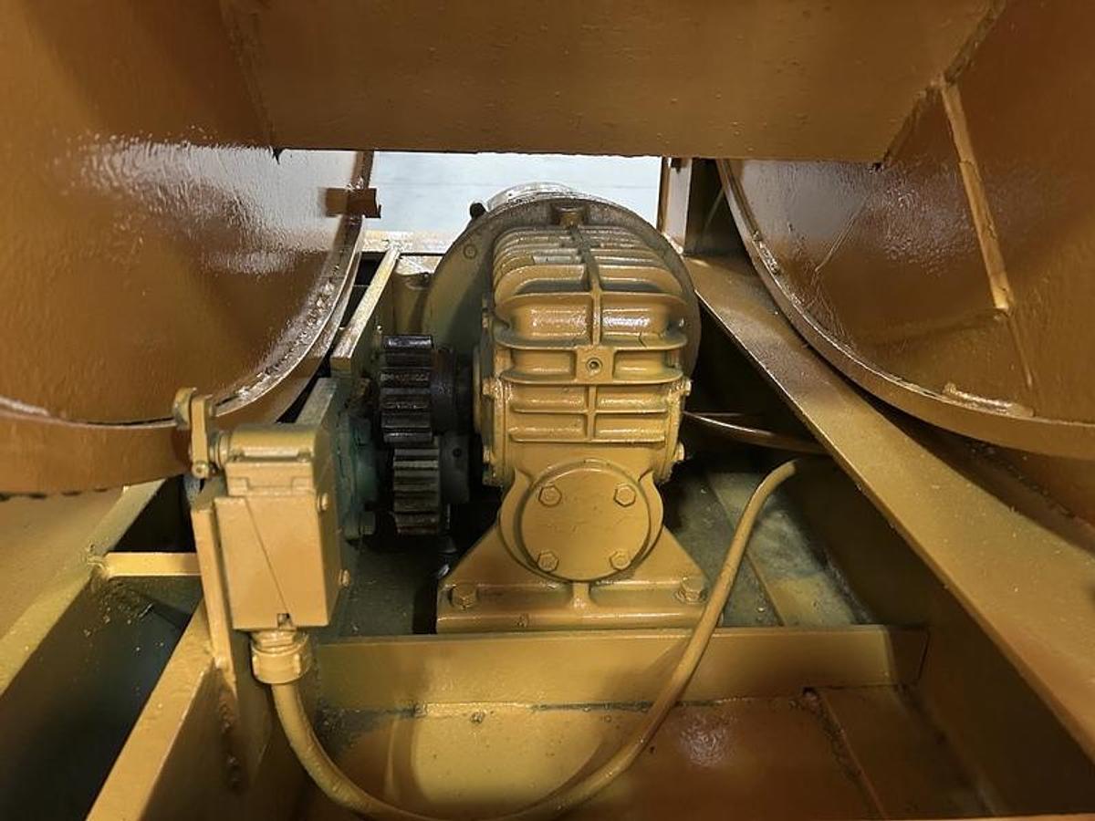 Used 6,000 Lb X 48" Wide Weld-bilt Coil Upender