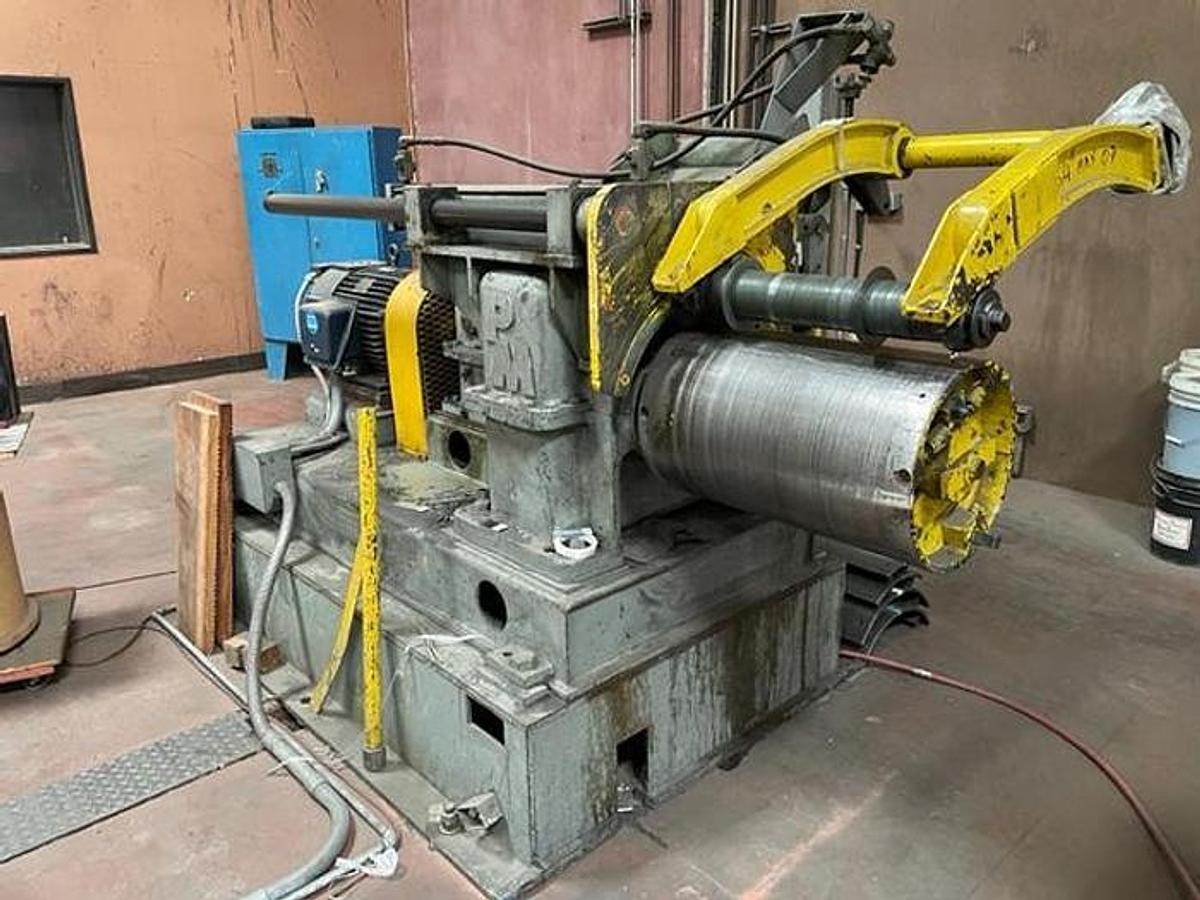 Used 25" x 6,000 Lbs Production Machinery Recoiler