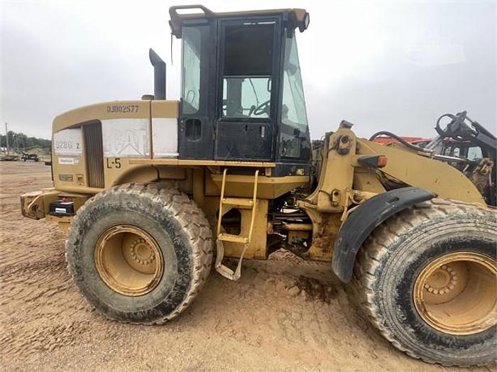 Used 2006 Caterpillar 928G