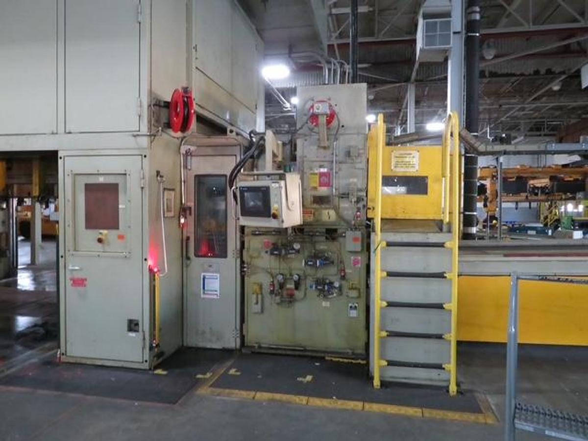 Used 1500 Ton Mueller Weingarten Progressive Press