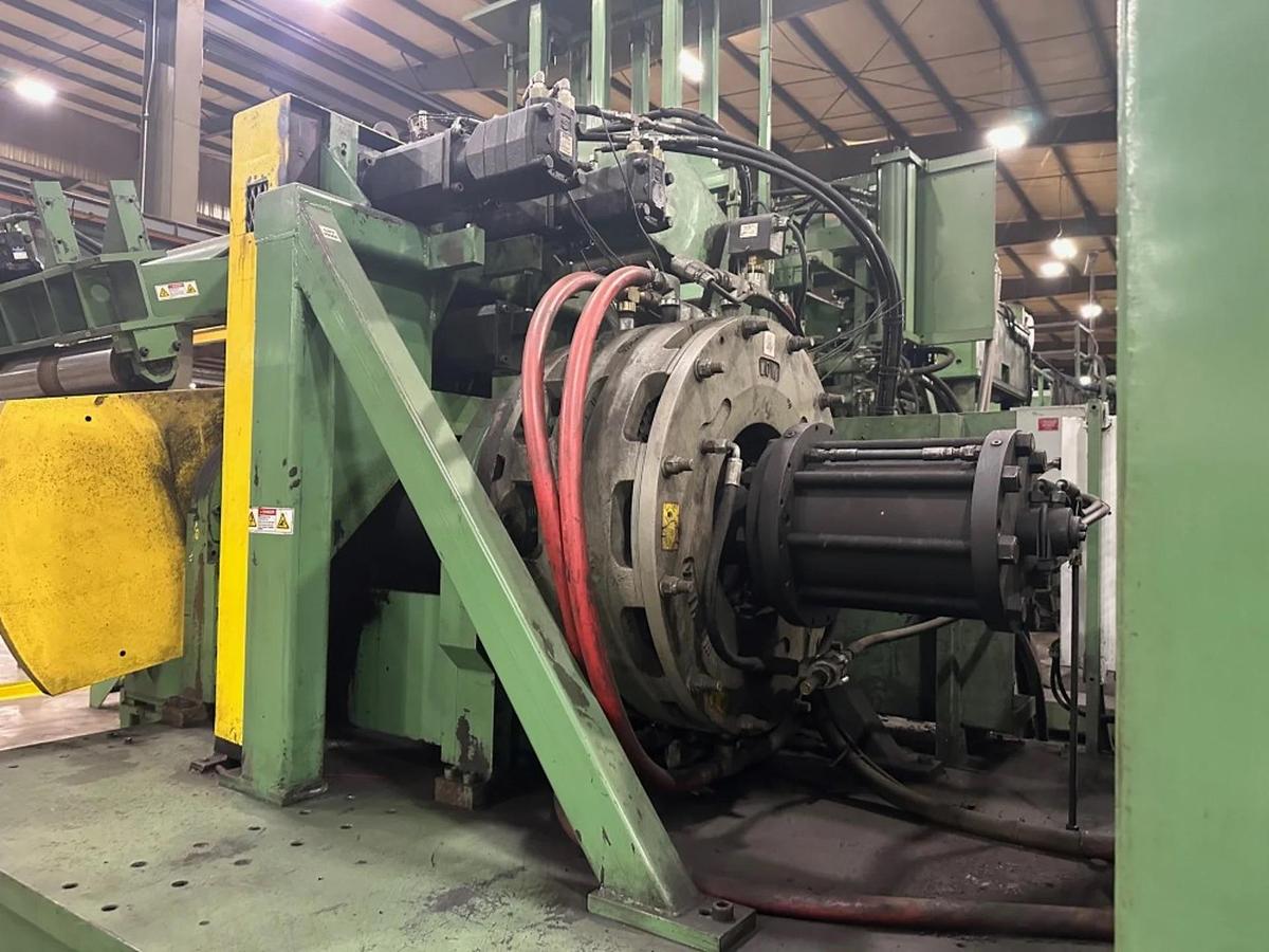 Used 75” x 80000 Lbs Red Bud Uncoiler