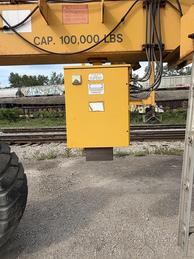 Used 100,000 Lbs Capacity MI-JACK Travelift 750D