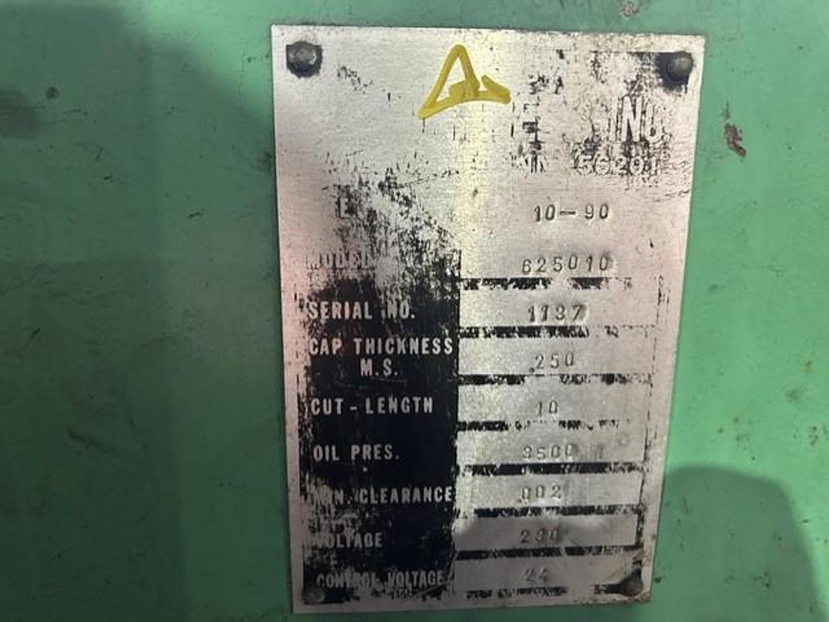 Used 10’ x 0.250” Accurshear Shear
