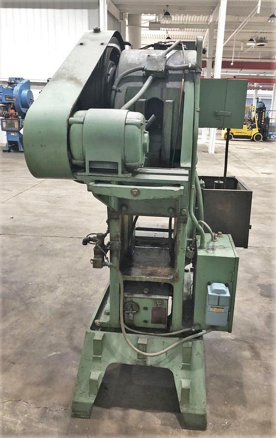 Used Minster 32 Ton Press
