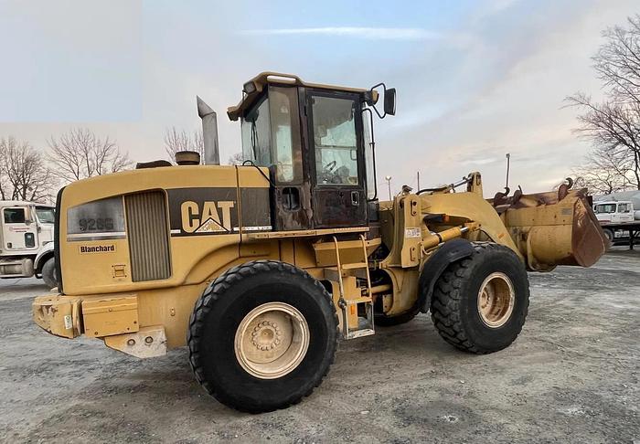 Used 2004 Caterpillar 928G