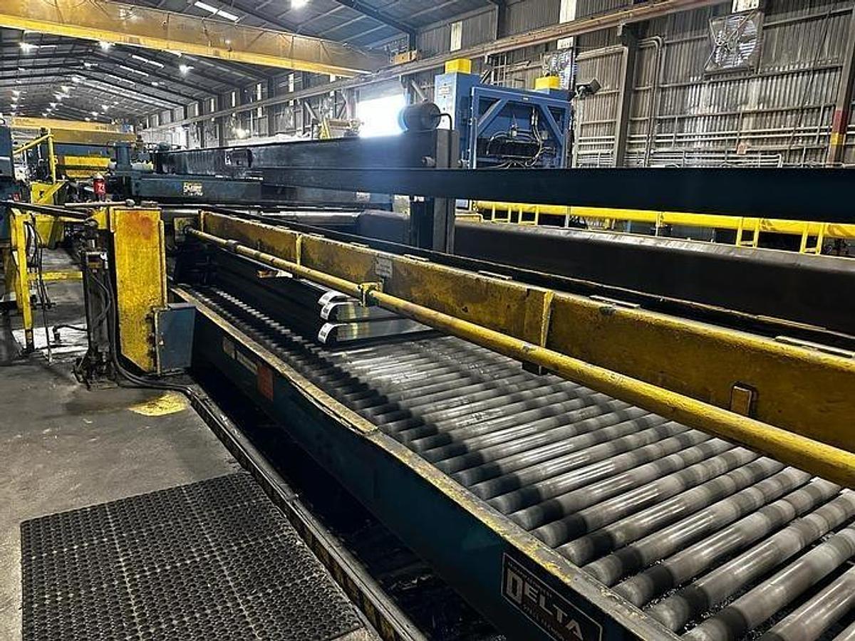 Used 72" x 20' x 20,000 Lbs. Cincinnati Stacker