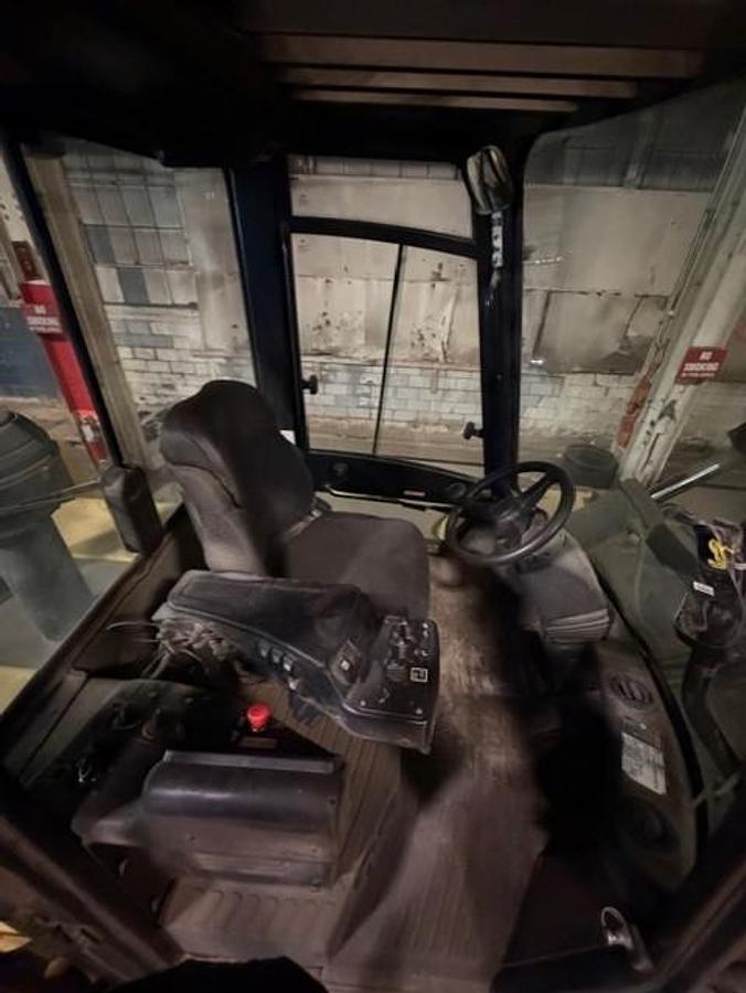 Used 65,000 Lb Capacity Hyster 650 Forklift