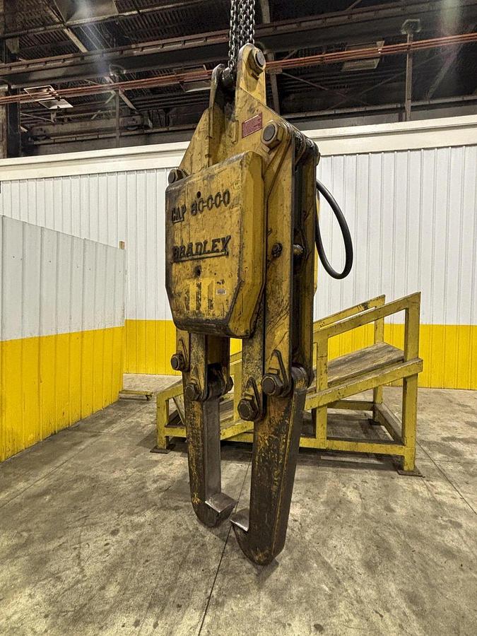Used 40 Ton Bradley Adjustable Telescoping Coil Lifting Grab Tongs
