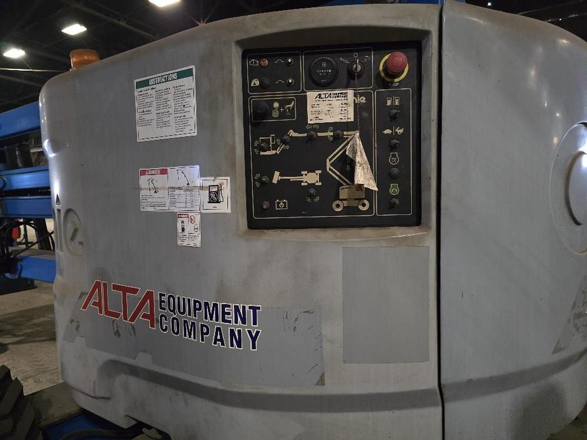 Used Genie Z-45/25J DC – Articulating Boom Lift (USED)