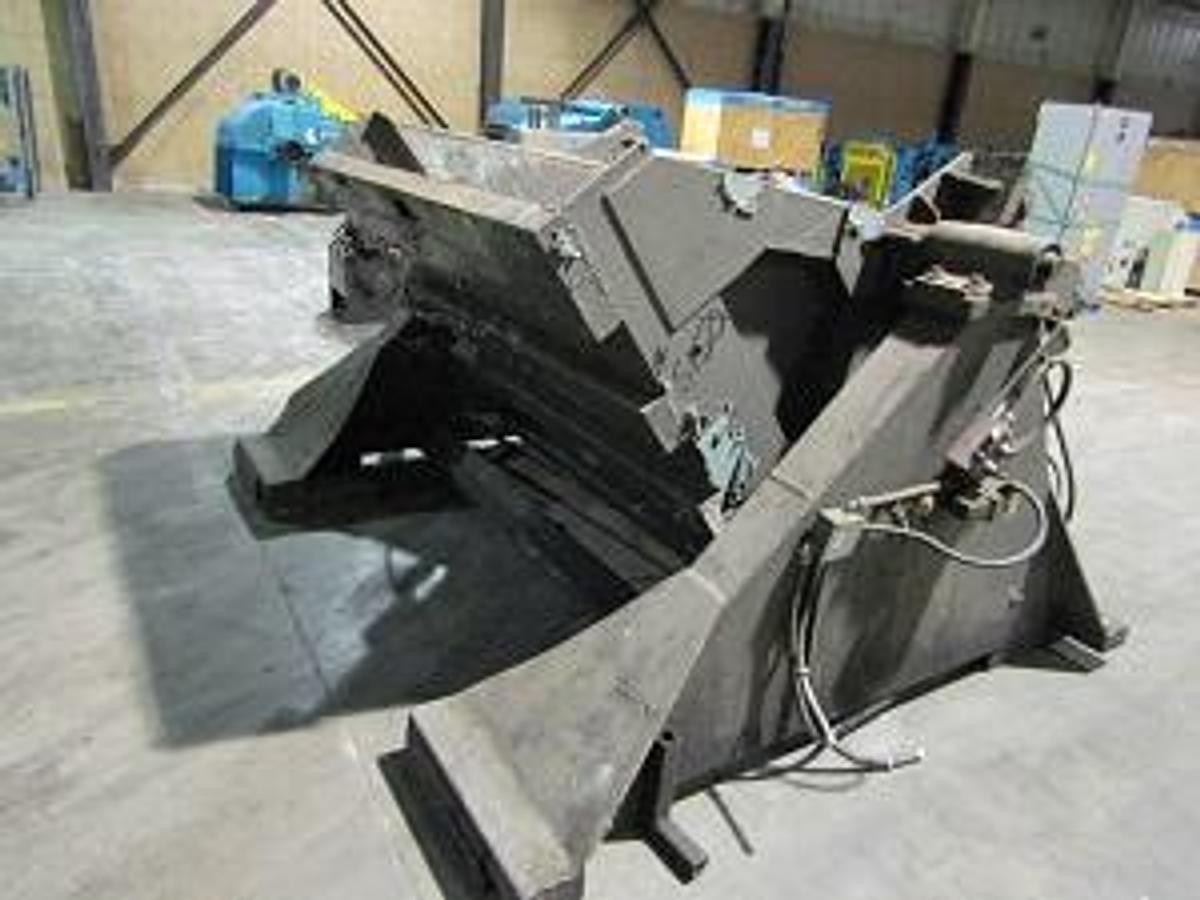 Used 7500 Lb x 60" x 60" Hydraulic Coil Up-Ender