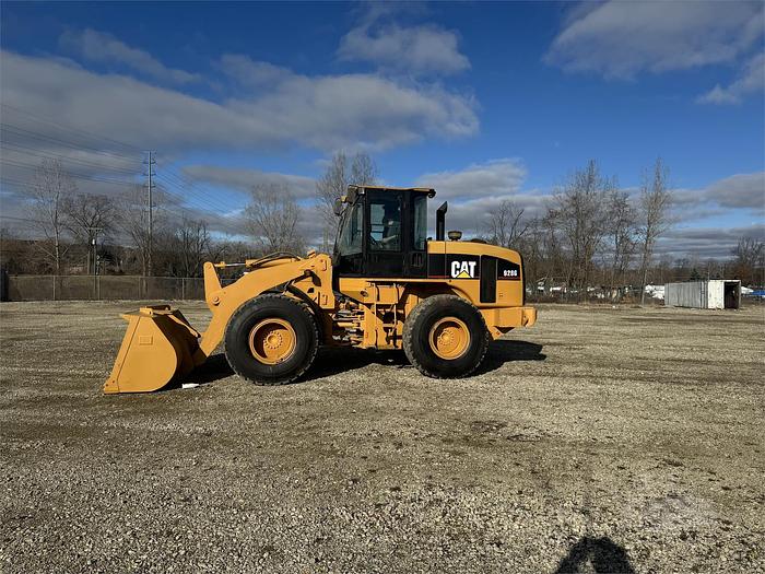 Used 2005 Caterpillar 928G