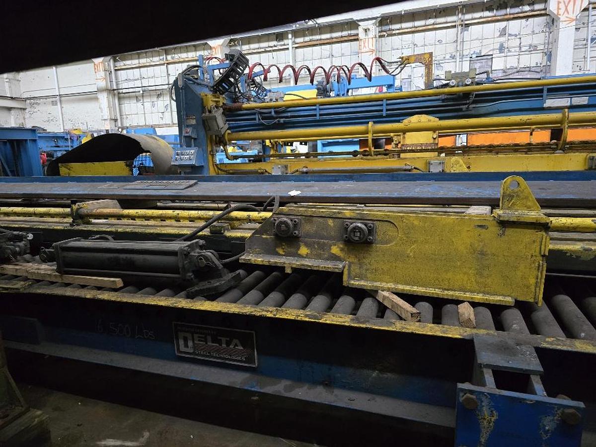 Used 72" x 20' x 20,000 Lbs. Cincinnati Stacker