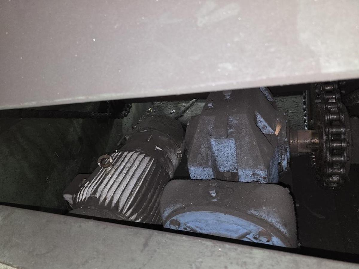 Used 30,000 Lb Capacity Braner Upender