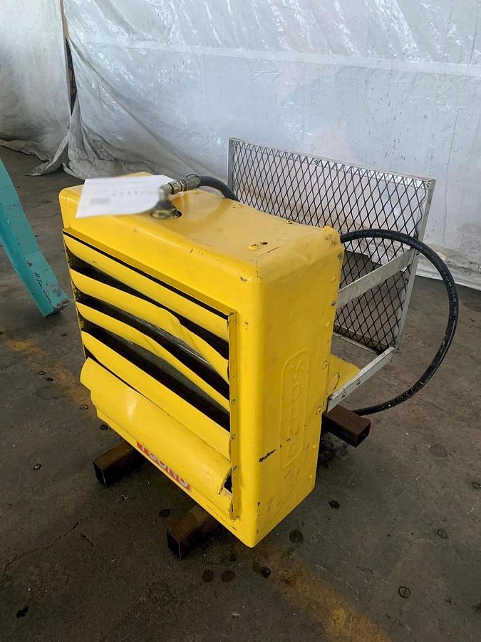 Used 84" x 80,000 Lbs. Yoder Recoiler