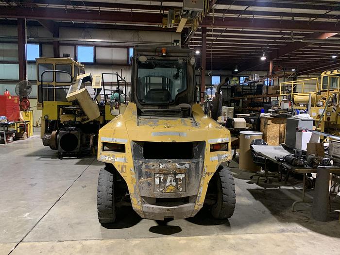 Used 2017 CAT DP70 Forklift