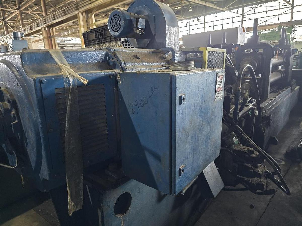 Used 72" x 50,000 Lbs. Paxson Recoiler