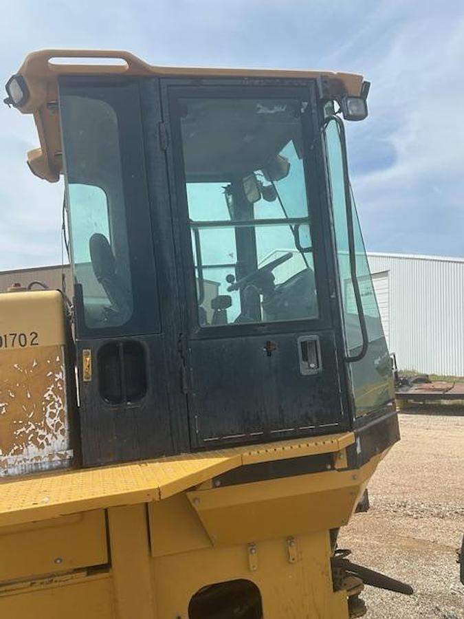 Used  CAT 928G Replacement Cab