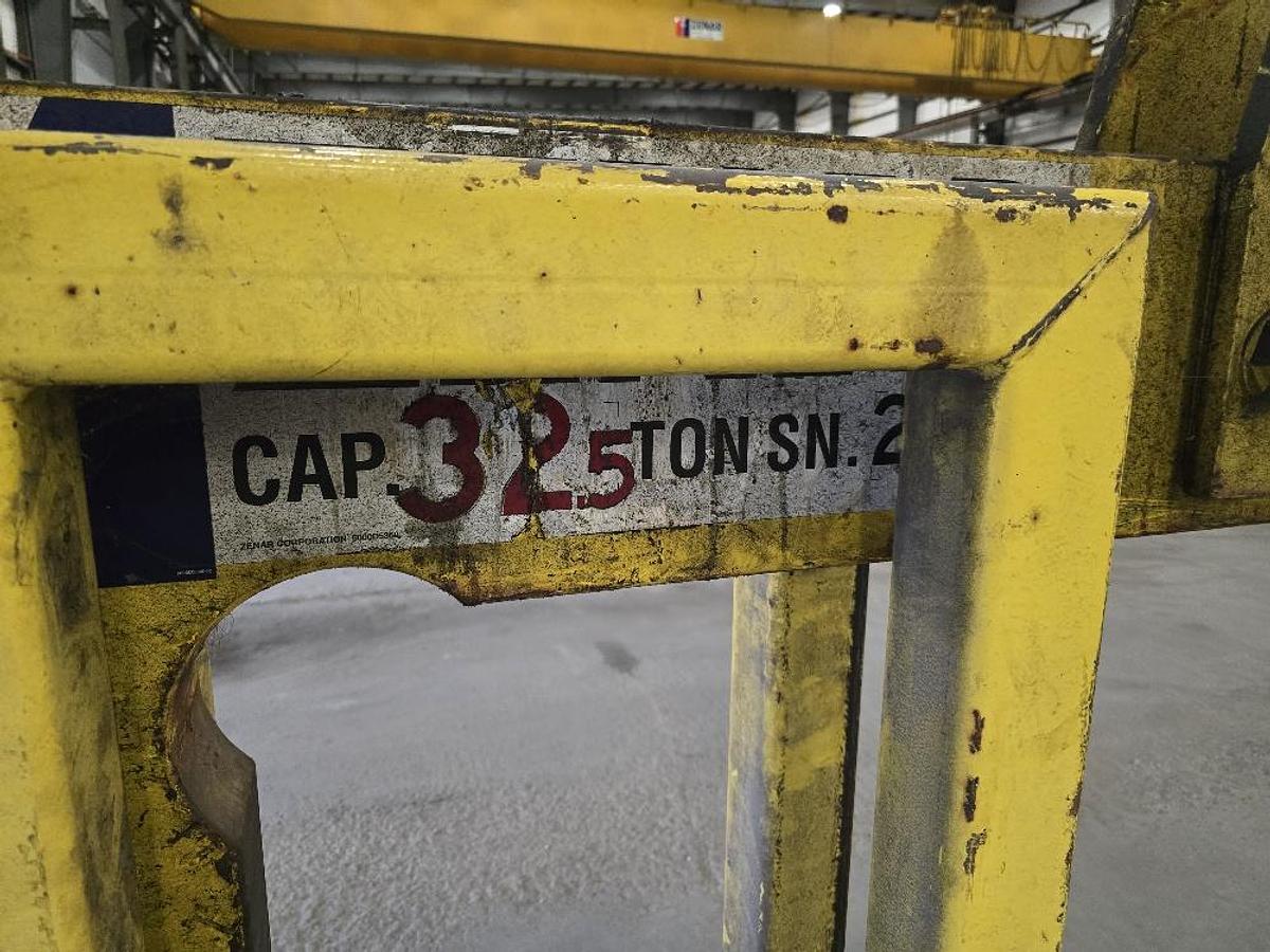 Used 32.5 Ton Capacity C-Hook