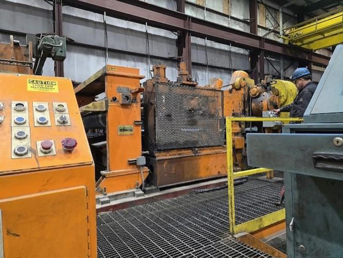 Used 60" x 1/2" x 60,000 Lbs. 