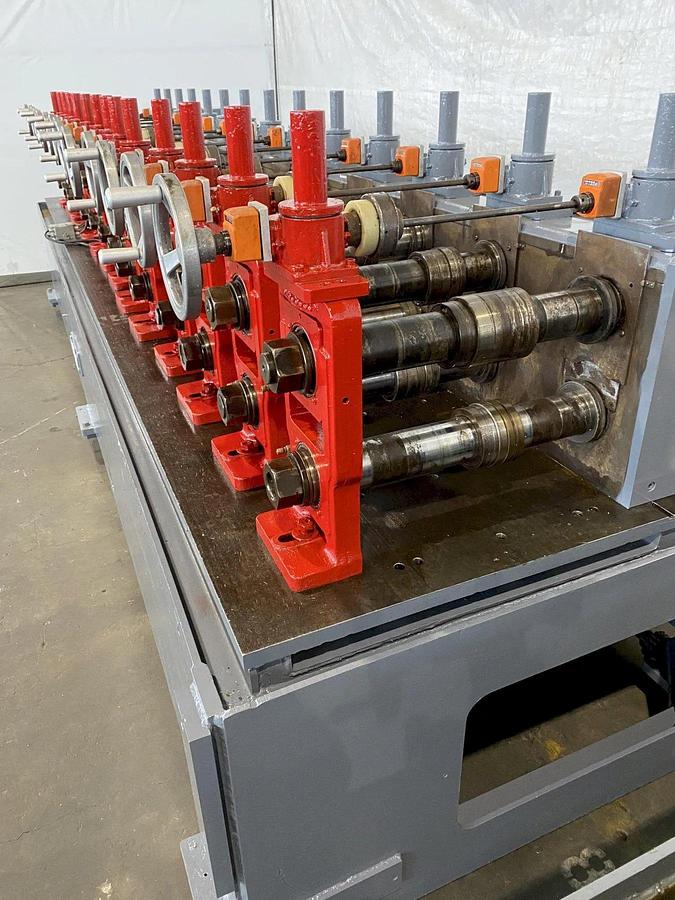 Used 22/24 Stand x 3.5” x 21” Tishken Model 24HW-S-3-1/2 Rollformer, New 1999