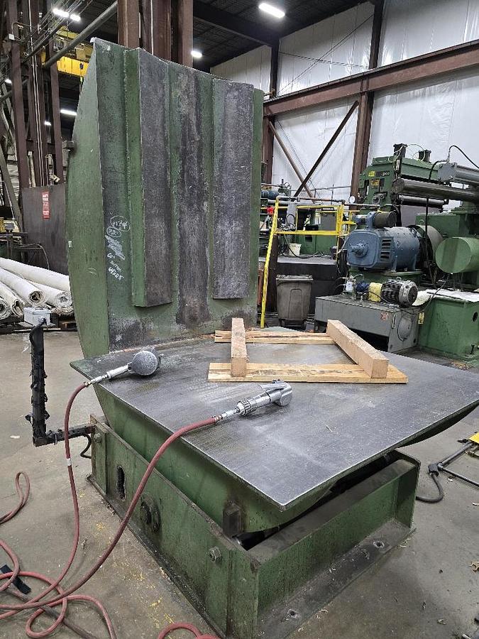 Used 20,000 Lb Upender