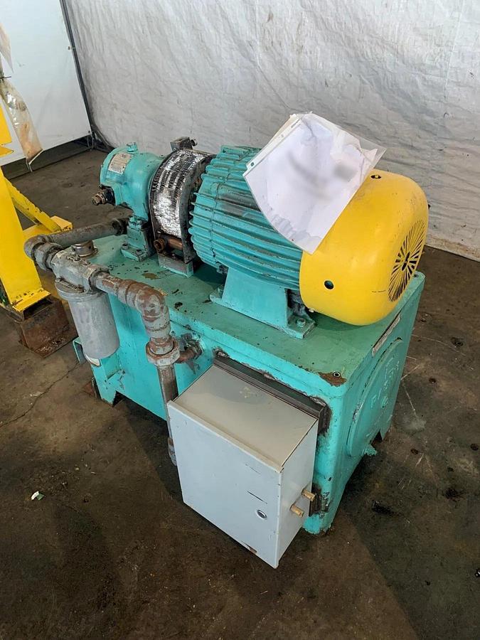 Used 84" x 80,000 Lbs. Yoder Recoiler