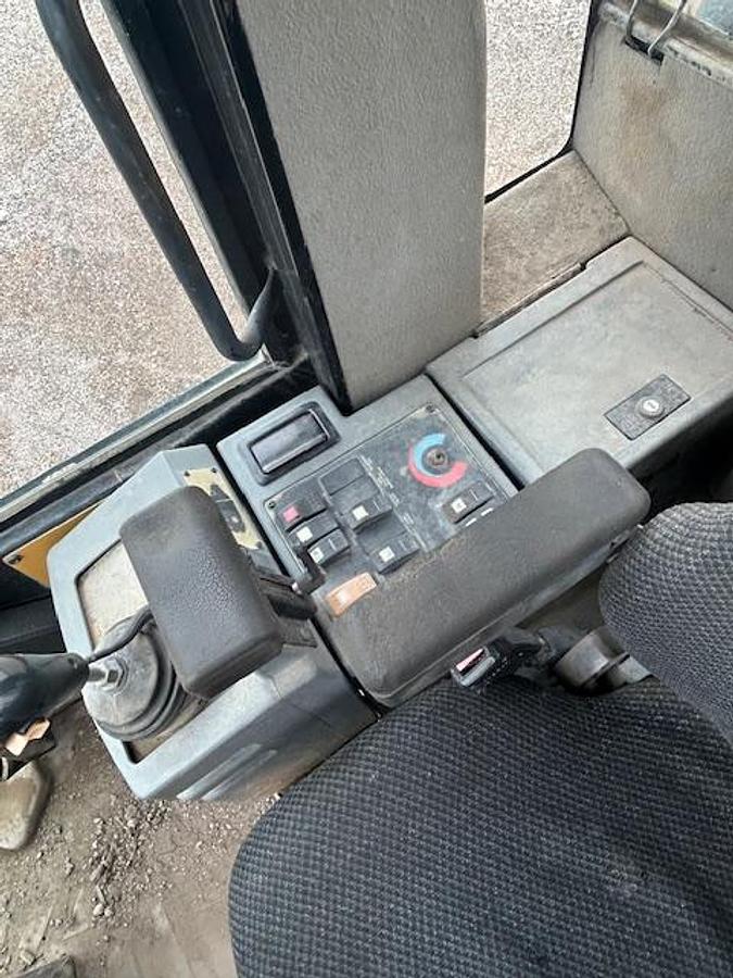 Used CAT 928G Replacement Cab