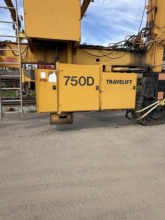 Used 100,000 Lbs Capacity MI-JACK Travelift 750D