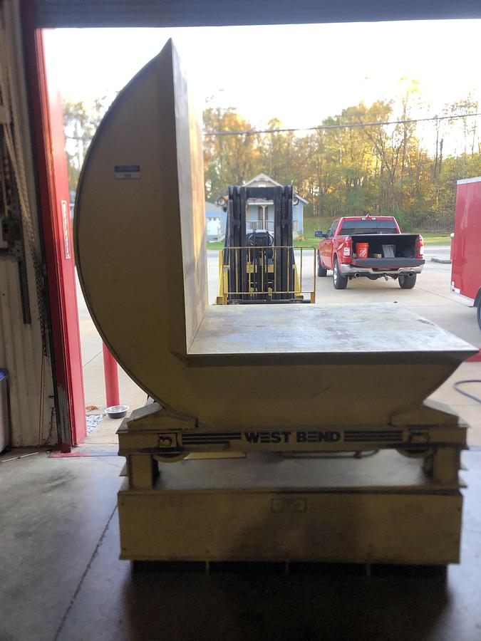 Used 6,000 lbs Rotary Upender