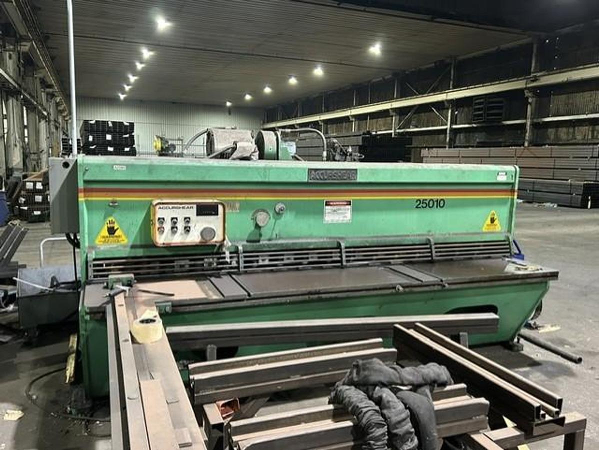 Used 10’ x 0.250” Accurshear Shear