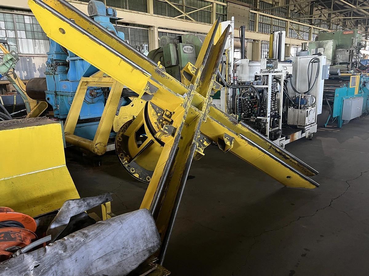 Used 4 Arm Turnstile