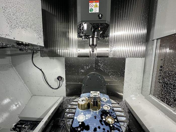 Used 2022 HAAS UMC-1000 5-Axis 15,000 RPM Machining Center